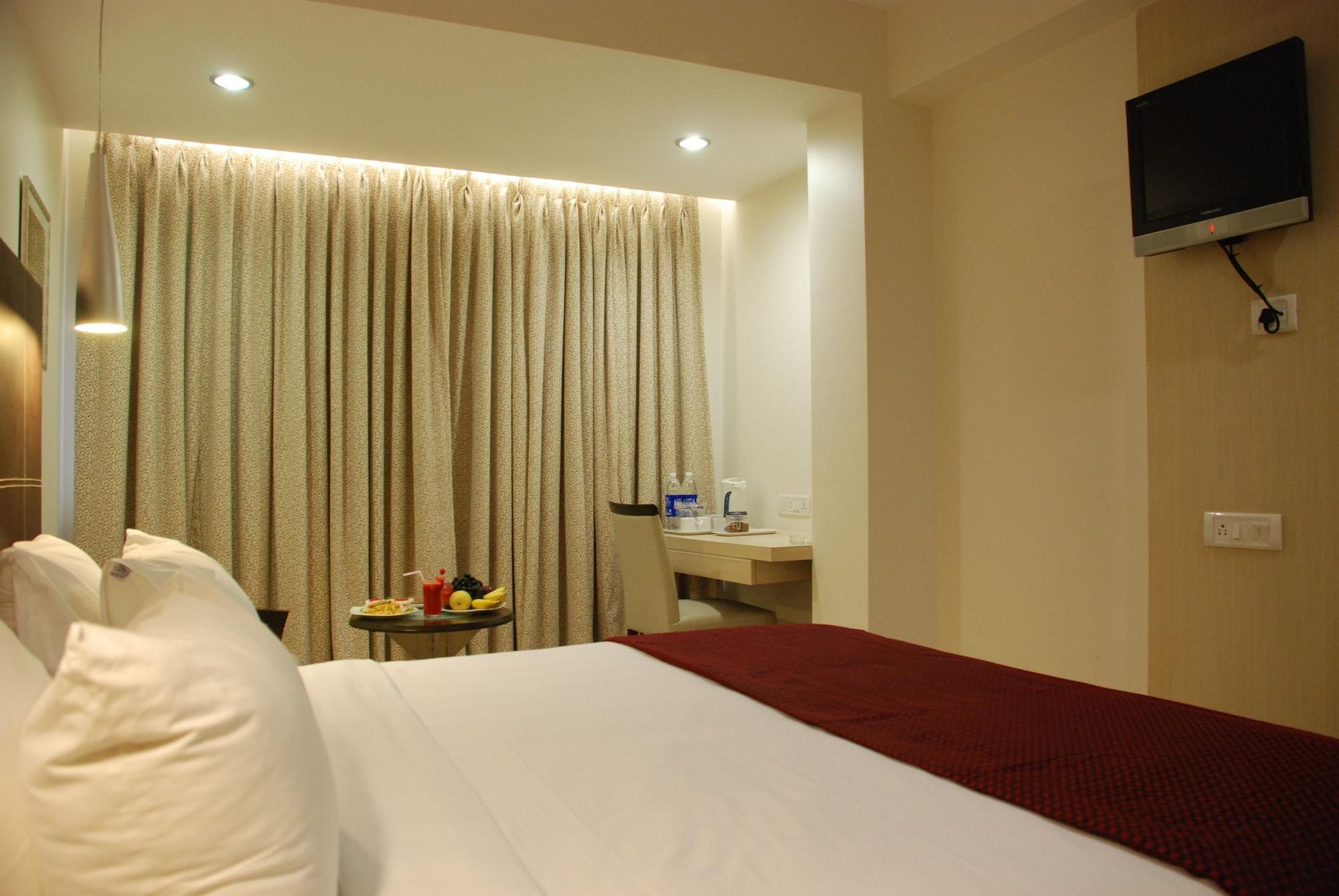 Hotel The Oriental Residency Mumbai Exterior foto