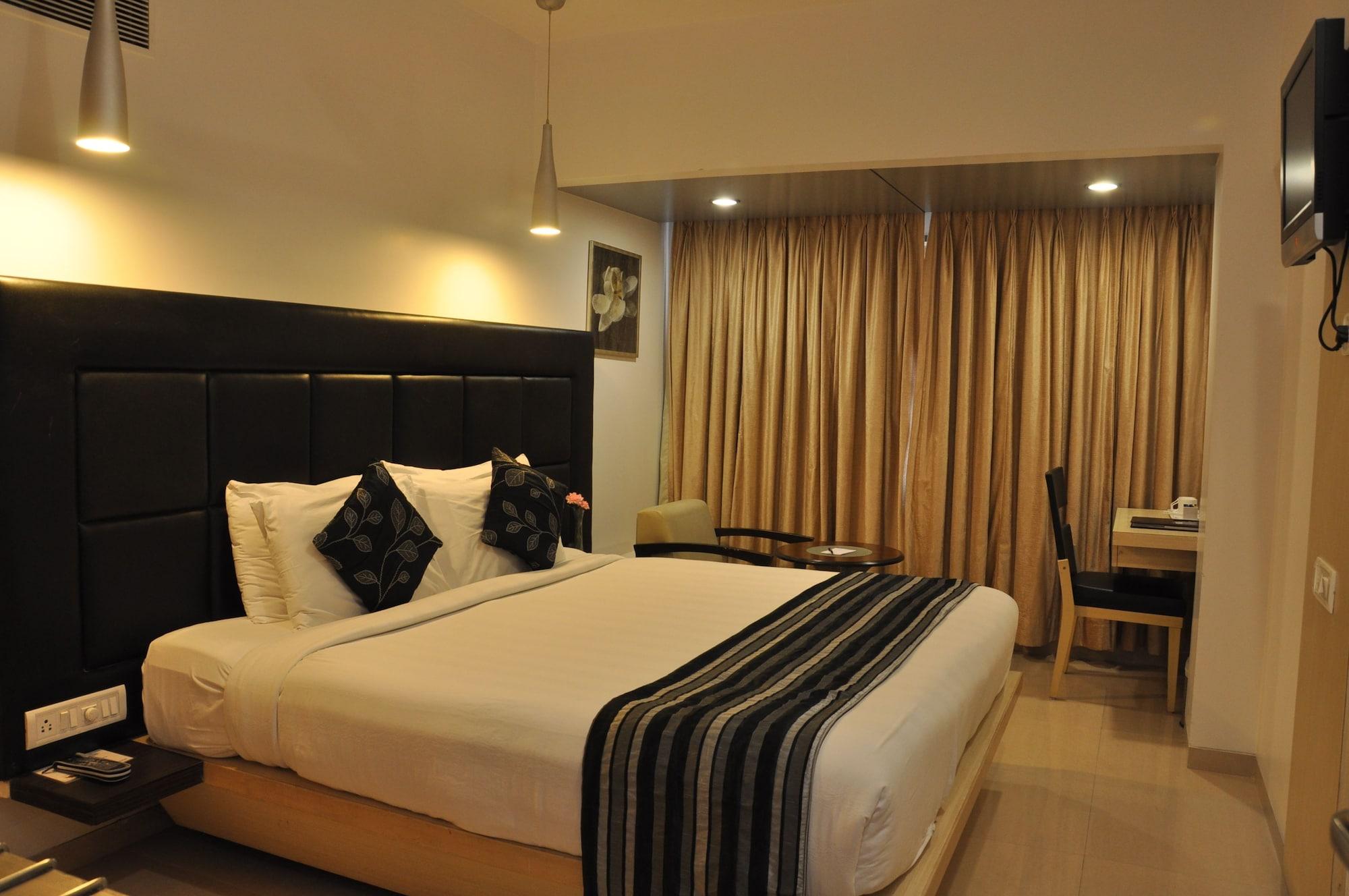 Hotel The Oriental Residency Mumbai Exterior foto