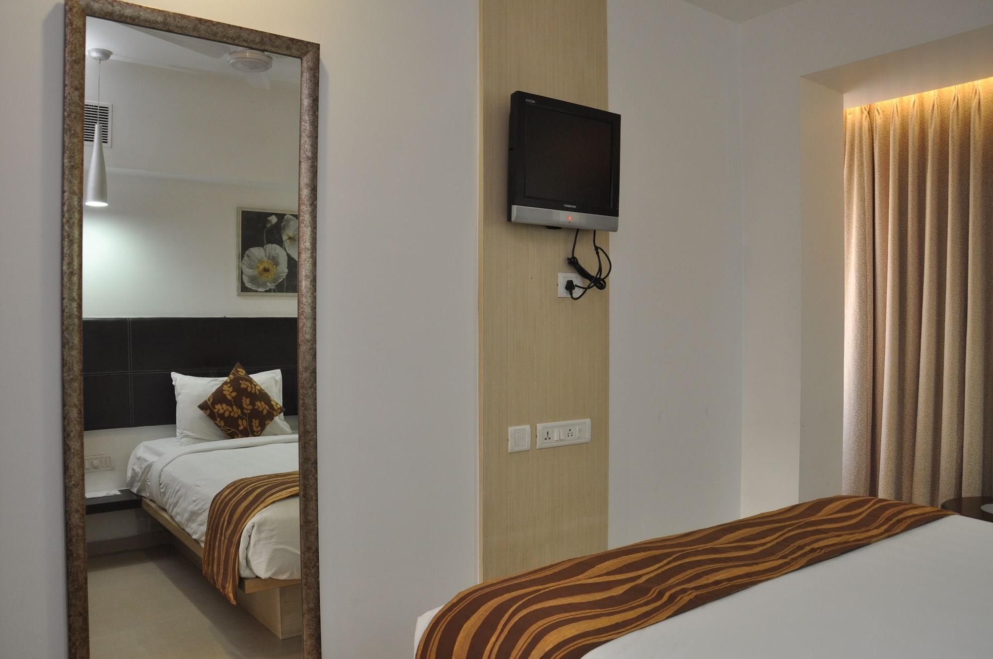Hotel The Oriental Residency Mumbai Exterior foto