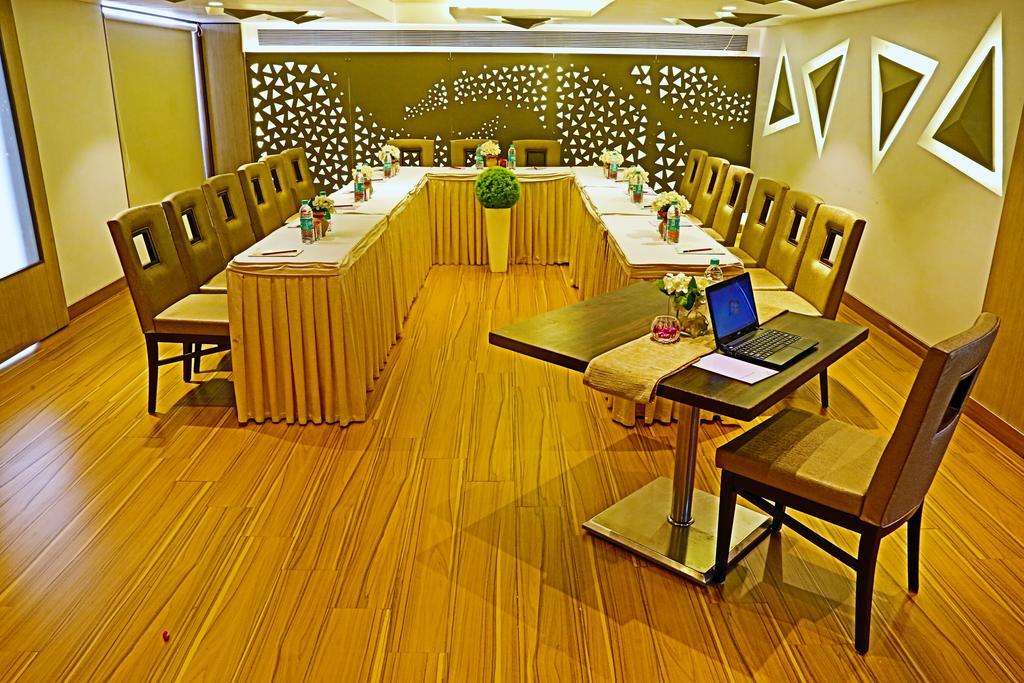 Hotel The Oriental Residency Mumbai Exterior foto