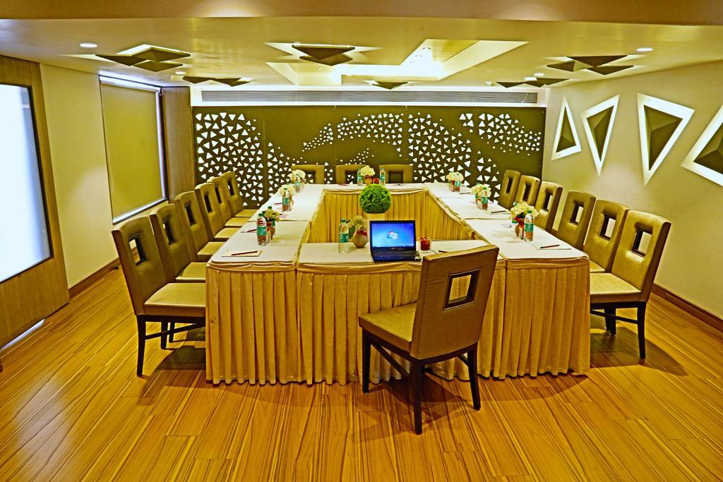 Hotel The Oriental Residency Mumbai Exterior foto