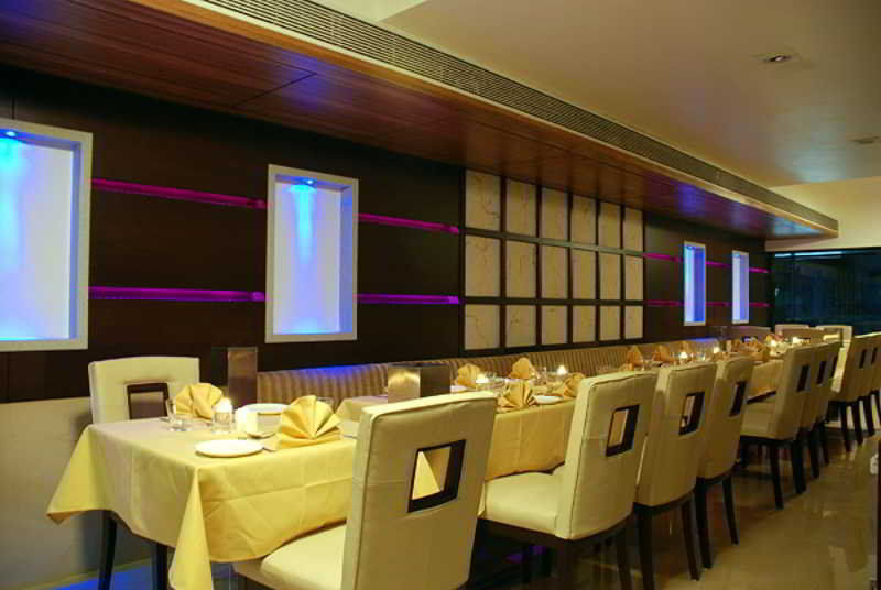 Hotel The Oriental Residency Mumbai Exterior foto