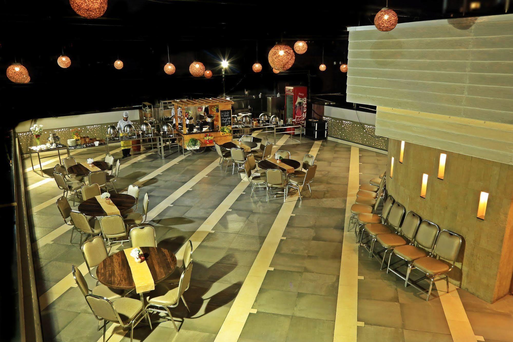 Hotel The Oriental Residency Mumbai Exterior foto